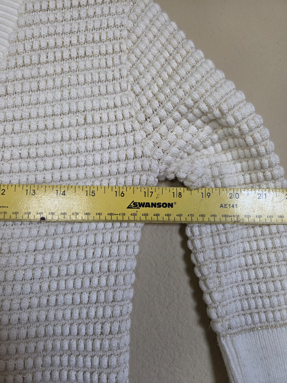 American Rag Off-White Textured V-Neck Button Cardigan - Picture 5 of 8